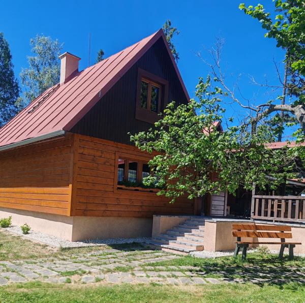 Cabin near forest, Book  Hoteller i Prešovský kraj med parkering, Parkering