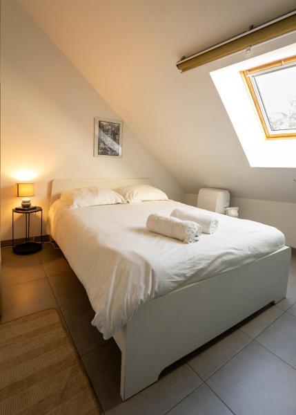 Le Quai de Prague - Cosy - Central - Loire - Parking gratuit dans la rue, Book  Centre hoteller med parkering, Parkering