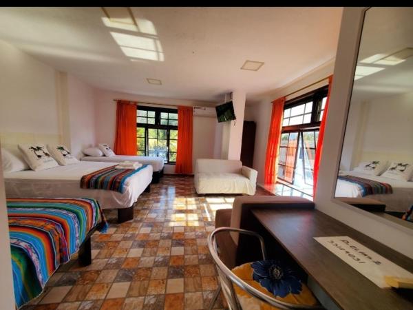 Casa Rentera D Elías 5, Book  Puerto Baquerizo Moreno San Cristobal Island