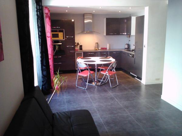 Chambre Privée dans un appartement en colocation A1C2, Book  Seyssinet-Pariset Rhône-Alps