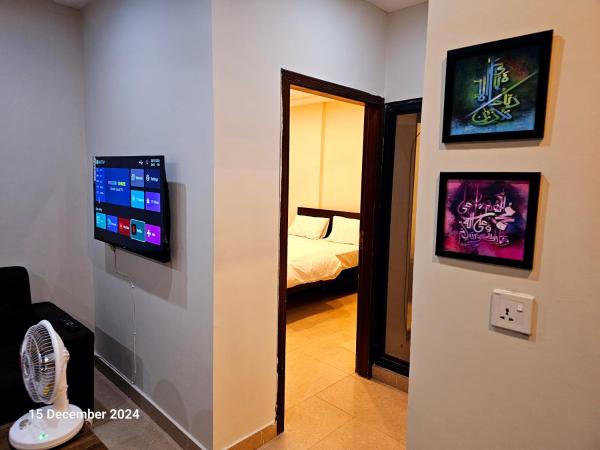 Allied Apartments, Book Lejlighed Islamabad hoteller med parkering, Parkering