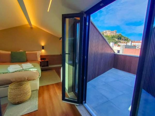 Castle Studios, Book  Leiria Centro Region