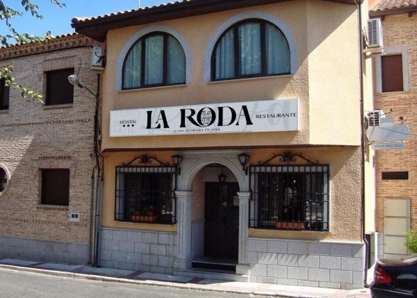 Hostal La RoDa, Book   