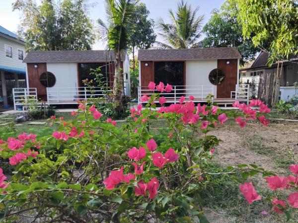 บ้านวสุธันย์ฟูจิมินิมอล, Book  Ban Don Sawan Vientiane