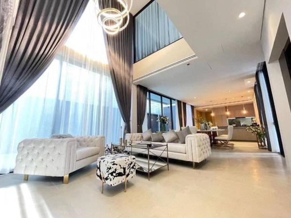 五卧室游泳池别墅 5 Bedrooms Pool Villa, Book  Ban Bang Toei Bangkapi