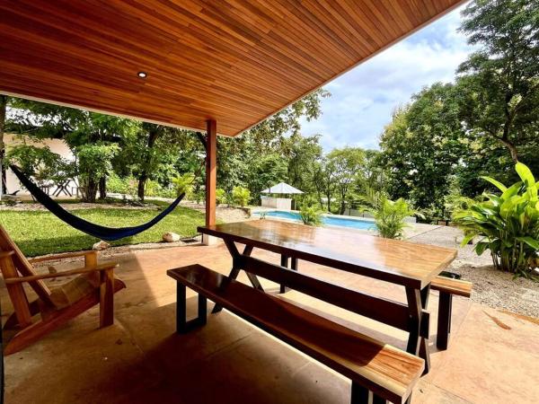 3 Bdr Villa With Pool , Near beach, Fast Wifi, Book  Veintisiete de Abril Guanacaste