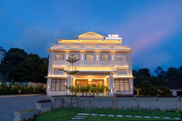 VSC Porto Marina, Book  Balaramapuram New Delhi