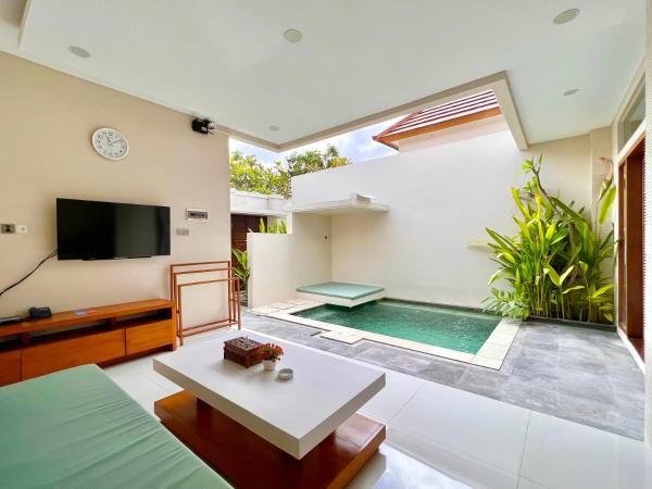 D'Avera Villa Canggu, Book  Canggu Badung