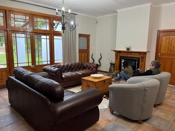 Grey Ghost Lodge, Book  Cradock Eastern Cape