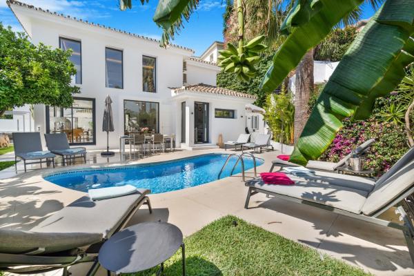 Villa Bella by Finest Rentals, Book  Hoteller i Costa del Sol med pool, Swimmingpool