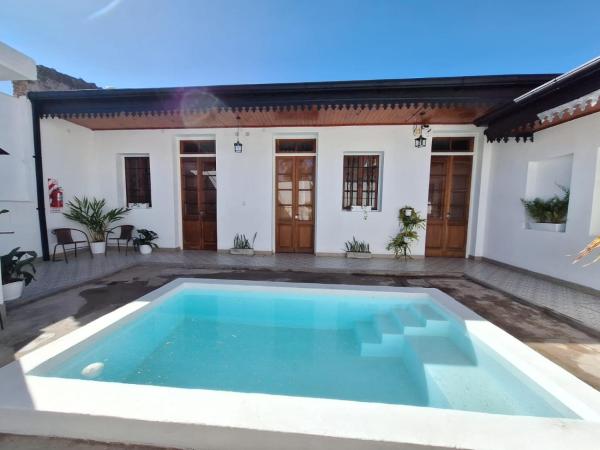 Casa Alba, Book  Jujuy hoteller med pool, Swimmingpool
