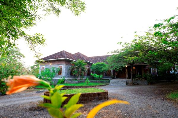 The Hidden Pearl Palakkad by Chakolas Hospitality, Book  Thenkurissi New Delhi