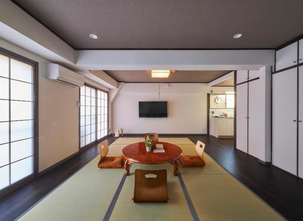 おやど紀伊国屋銀屋町弐館, Book  Nagasaki Kyushu, nær Sofukuji Temple