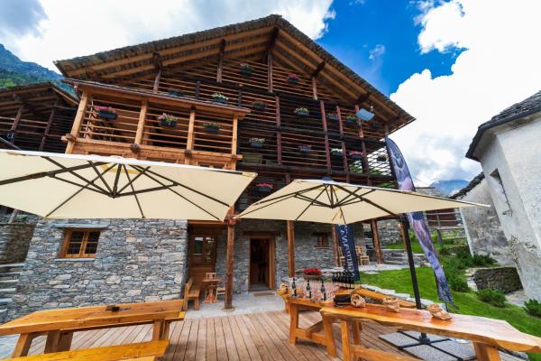 AGRITURISMO MONTANA FOLD, Book  Alagna Valsesia 