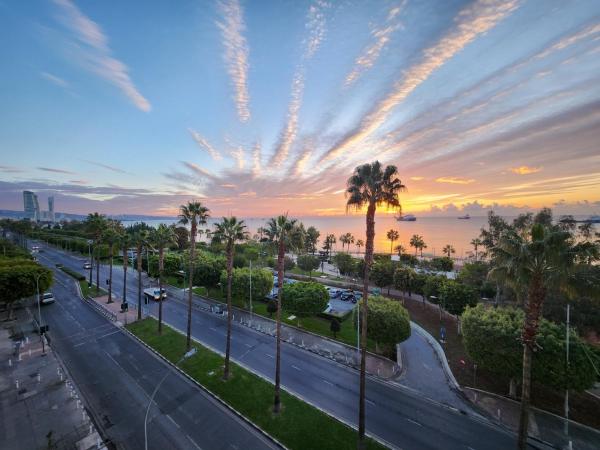 Luxury Kalipso Beachfront, Book  Limassol Limassol