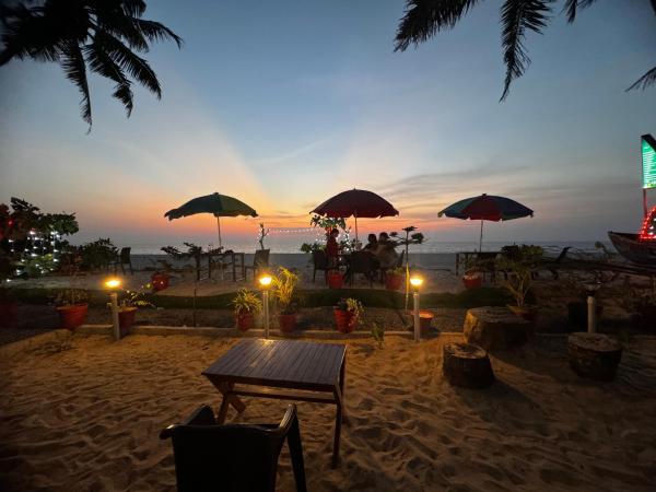 Alivious Beach Homestay, Book  Alleppey New Delhi