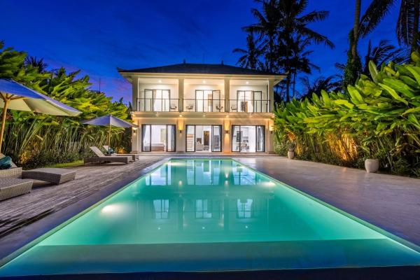Modern Comfort in Natural Paradise - Ubud Villa Retreat, Book  Ubud Gianyar