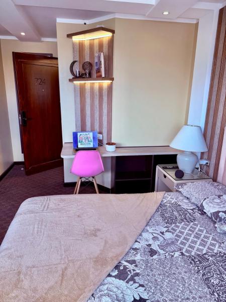 Akros Suite Quito, Book  Quito hoteller med parkering, Parkering