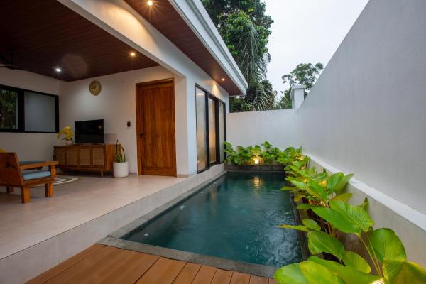 Sai Villa Ubud Bali 2 Bedrooms, Book  Ubud Gianyar