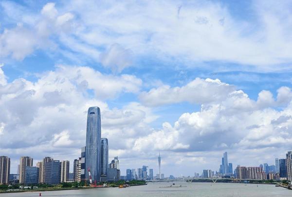 Qianyue Mansion Canton fair - Free Guangzhou Baiyun Airport Pick-up Service, Book  Guangdong hoteller med parkering, Parkering