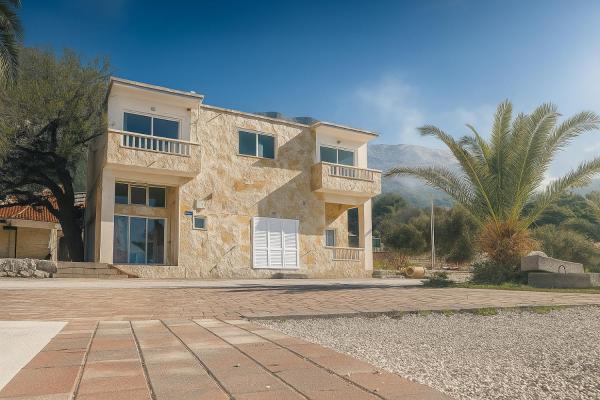Apartmány Júlia, Book  Zivogosce Makarska Riviera