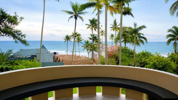 hello varkala beach view balcony resort, Book  Varkala New Delhi