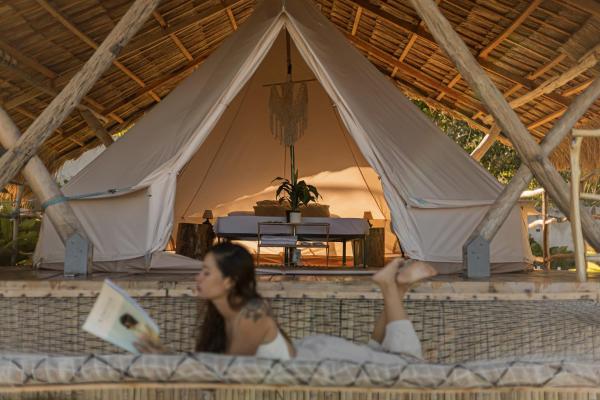 Glamping at Kalumo Lodge - Tent 1, Book Campingplads Visayas Campingpladser, Campingplads