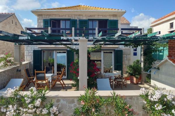 Apartments by the sea Povlja, Brac - 24129, Book  Povlja Brac