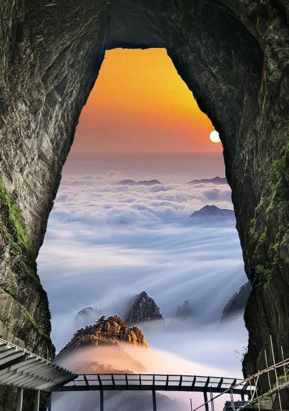Zhangjiajie Waterfront Huajian Inn& Tianmen National Forest Park & Free pick up service, Book  Hunan hoteller med parkering, Parkering