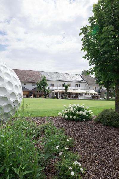 OGs Golf Lodge, Book Ferieresort Billige hoteller i Upper Austria