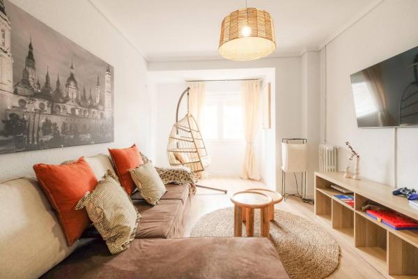 Casa Jesús | PS5 | Juegos Niños | WiFi | 6 Pax, Book  Zaragoza 