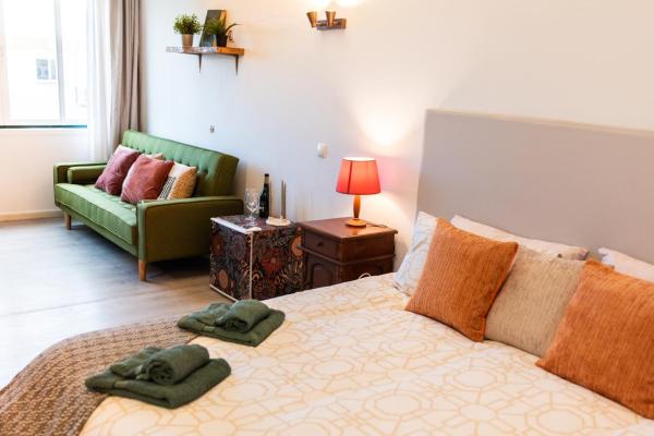Seaview Ensuite rooms in Sagres centre - Casa Maluka, Book  Sagres 