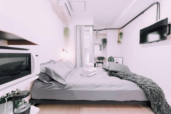 Minimalist Loft 8 Namba Compact Studio and Gym MA803, Book  Sakai 