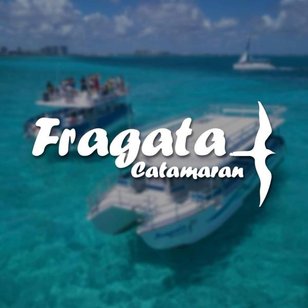 Catamaran Bote Barco TOUR ISLA MUJERES, Book  Cancún Quintana Roo