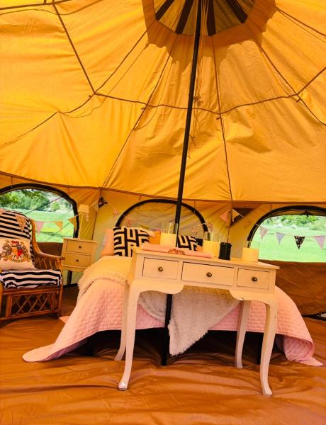 Goldings Farm yurt Tent firepit bbq activities, Book  Bramfield Hertfordshire
