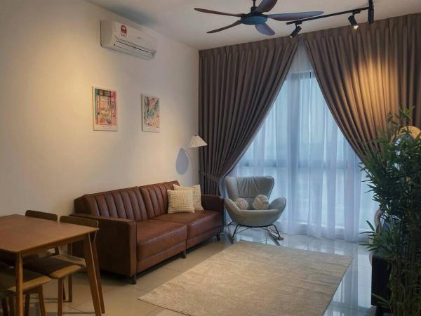 Izz Cozy Homestay, Book  Putrajaya Malaysia, nær IOI City Mall