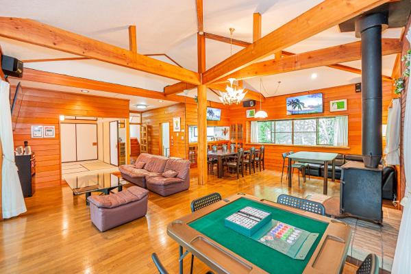JoYSOUNDカラオケBBQや麻雀セット完備断崖の上に建てられた大型貸別荘, Book  Tsumagoi 