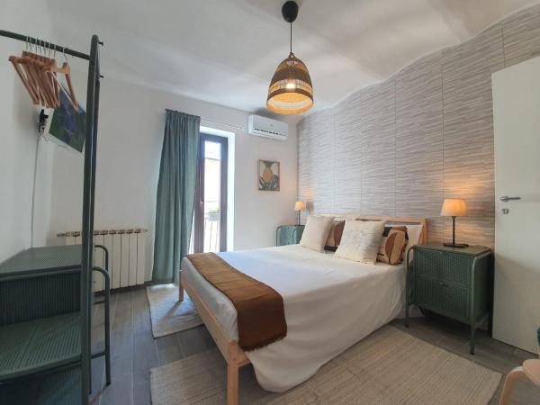 CASA DINA - Fondi Vertice Rooms, Book  Fondi Lazio Coast