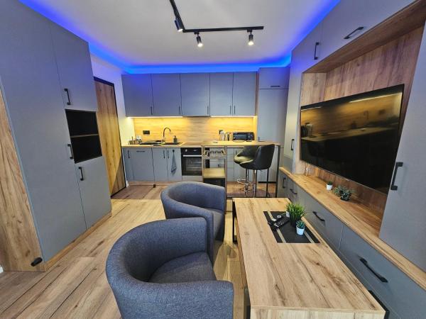 Handy Apartamenty - Mieszkania na Doby w Centrum Rzeszowa, Book  Hoteller i Podkarpackie med parkering, Parkering
