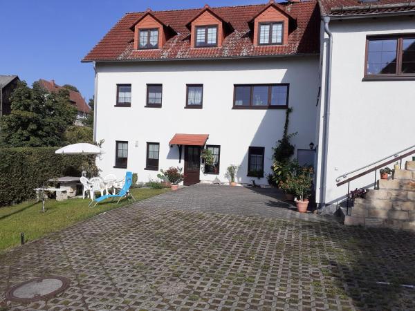 FeWo im Urlaubsparadies "Tiffani", Book  Goßdorf Sachsen