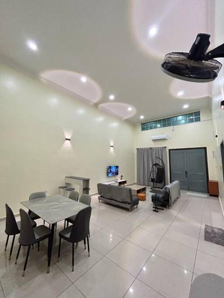 HomeStay Tawau, Book  Tawau 