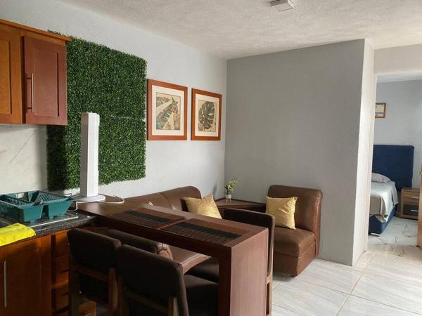 Casa duplex aeropuerto/arena VFG, Book  Tlaquepaque Guadalajara