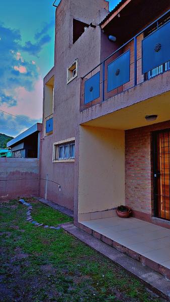Duplex Unquillo, Book   