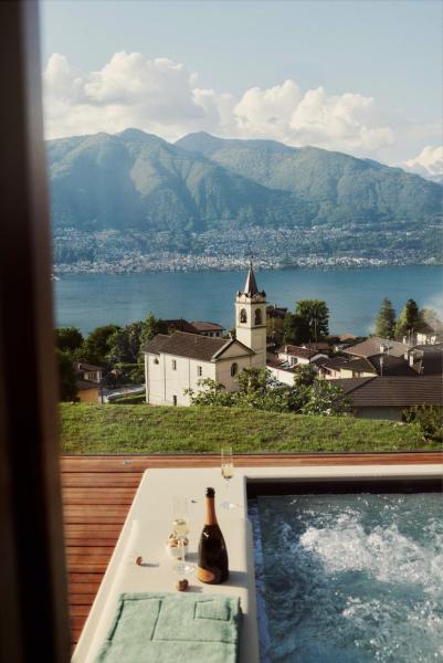 Habitat Lago Maggiore, Book  Gambarogno Ticino