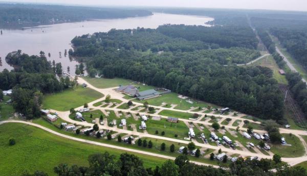 Cypress Landing Cabins, Book  Dozier Alabama