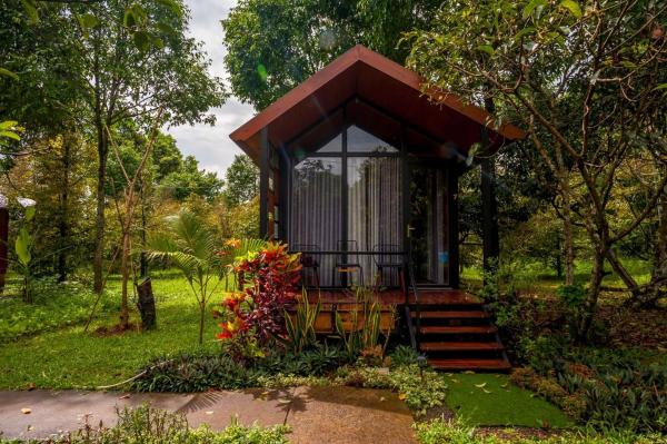 Làng Trường Thọ Farmstay, Book  Cẩm Mỹ hoteller med pool, Swimmingpool