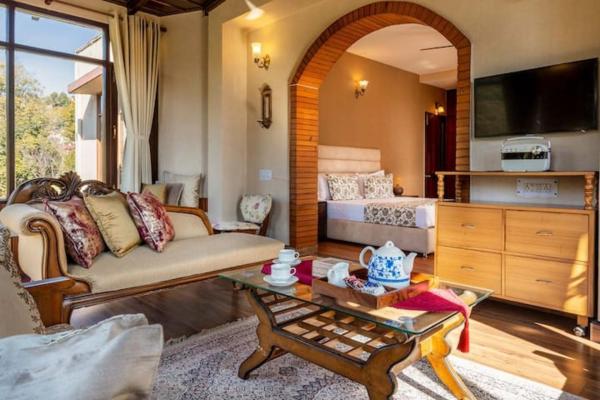 Sanjwat Homestays Bhimtal - Largest 5BR Luxury Orchard Villa, Book  Bhimtal Uttarakhand