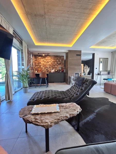 Secret Place apartments, luxury and spa, Book  Zdenci Brdovečki 