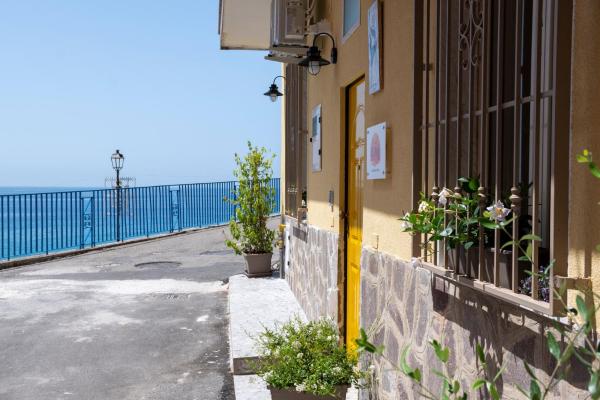 BelMa Aparthotel and Rooms, Book  Marina di Camerota Cilento Coast