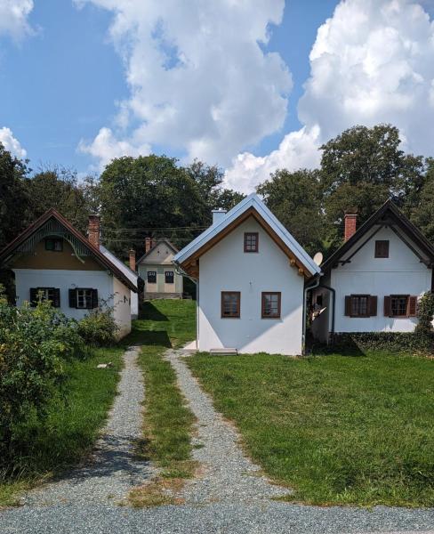 Kellerstöckl im Uhudlerland 2, Book  Moschendorf 